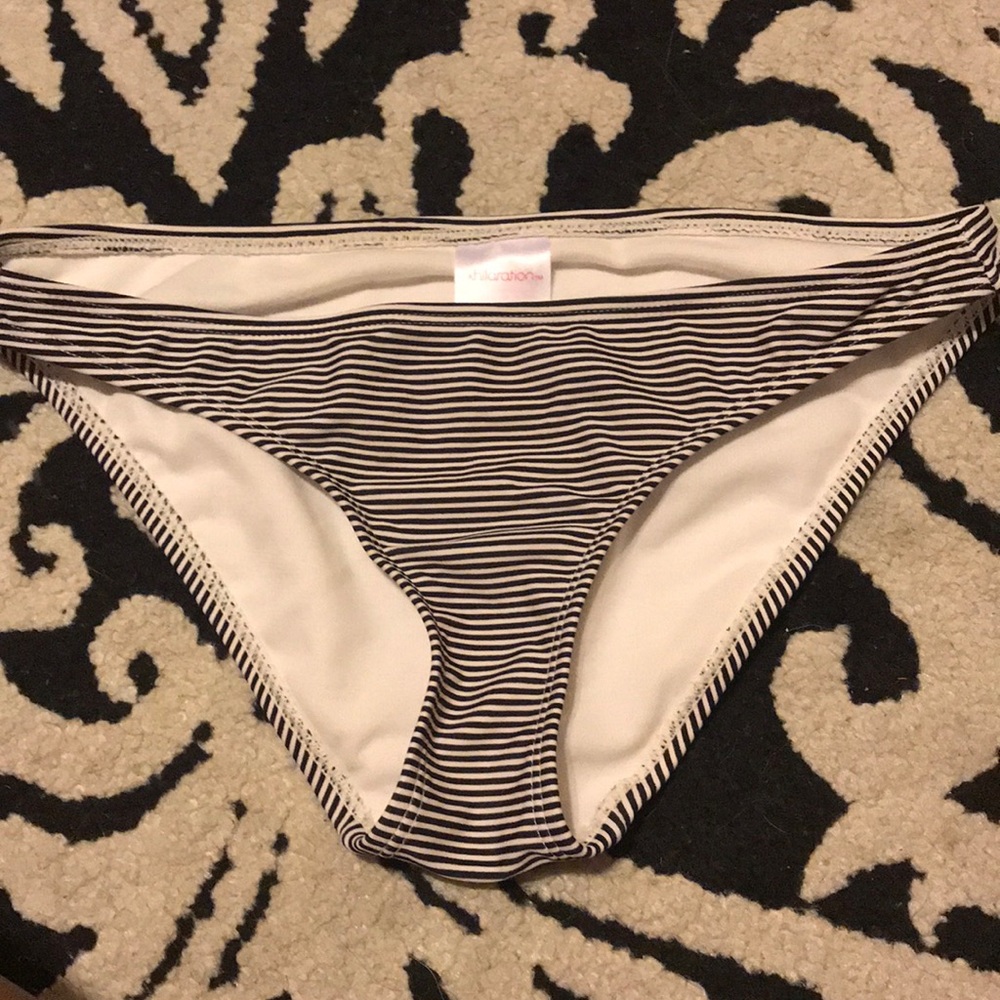 XS bathos suit bottoms